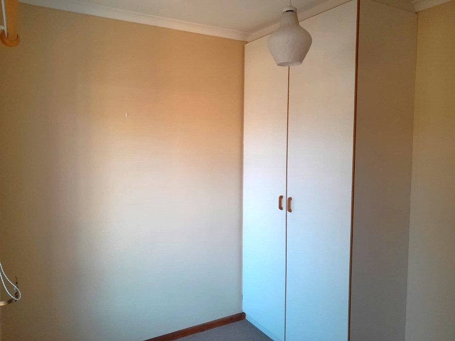 To Let 2 Bedroom Property for Rent in Strelitzia Park Eastern Cape